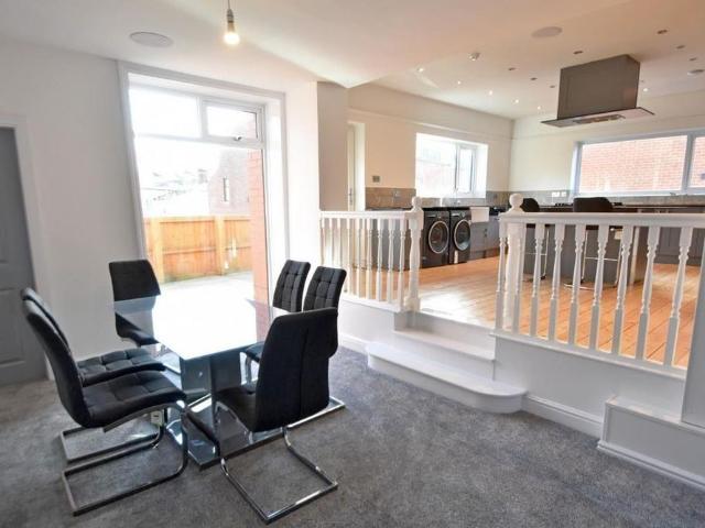 Room for rent in Chesham, Bury