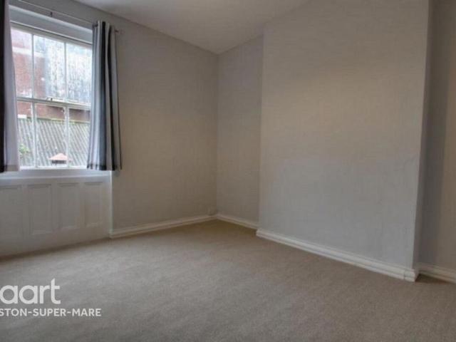 Room for rent in Cliftonville, Weston-super-Mare