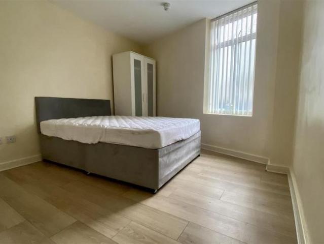 Room for rent in Read Street Industrial Estate, Coventry