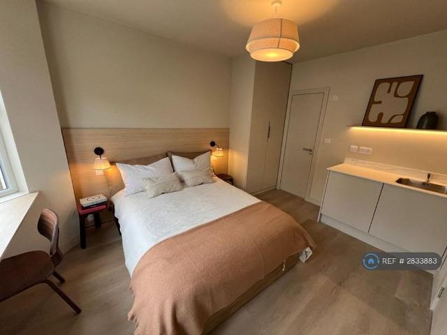 Room for rent in Spring Park, Luton