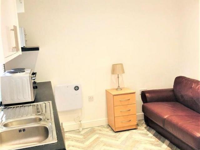 Room for rent in Sutton Coldfield, West Midlands