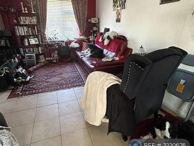 Room for rent in Sapley, Huntingdonshire