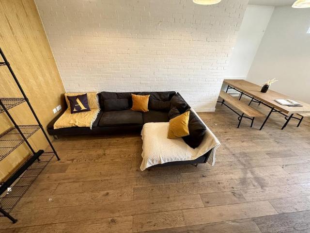 Room for rent in Islington, Calderstones