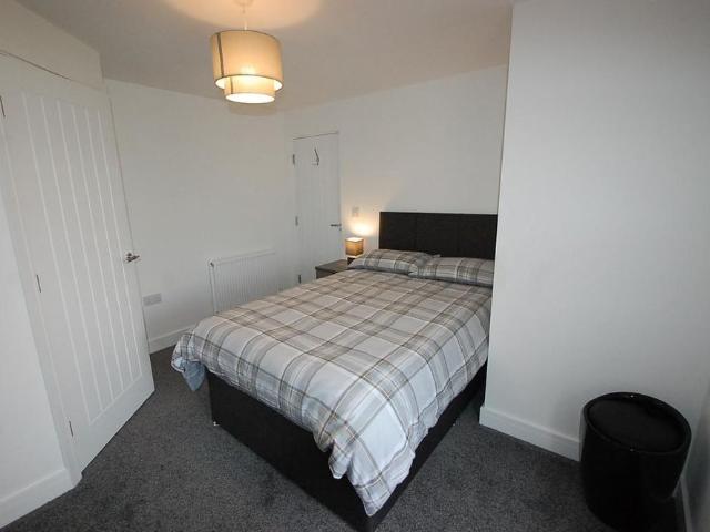 Room for rent in Horninglow and Eton, Beamhurst