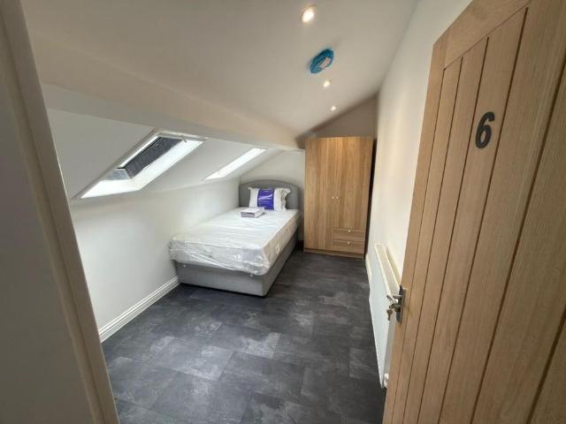 Room for rent in Haddon, East Midlands