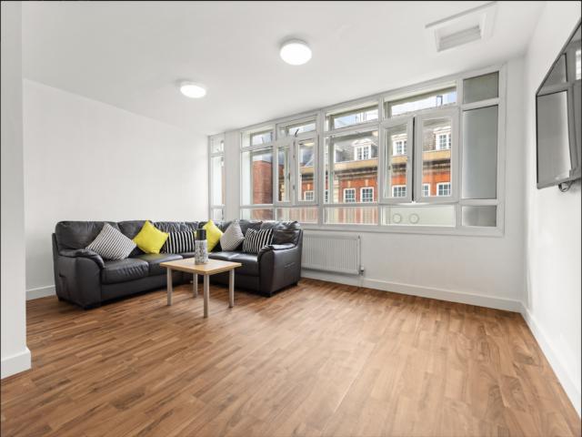 Room for rent in Bede Island, Leicester