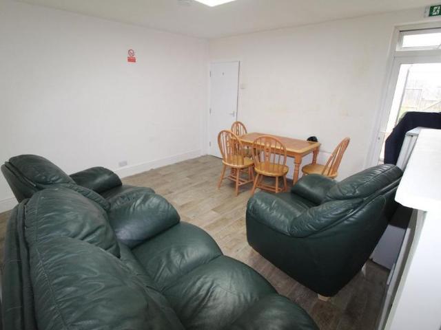 Room for rent in Greater London