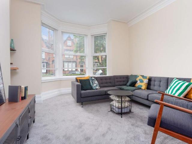 Room for rent in Beckett Park, Leeds