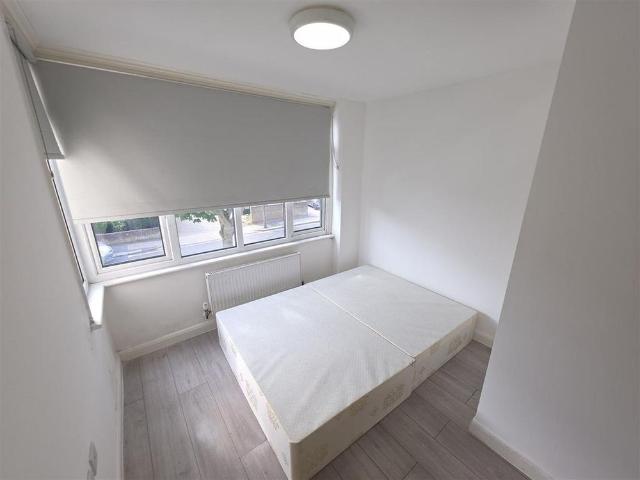 Room for rent in Greater London