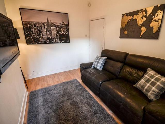 Room for rent in Georgia, Greater Manchester
