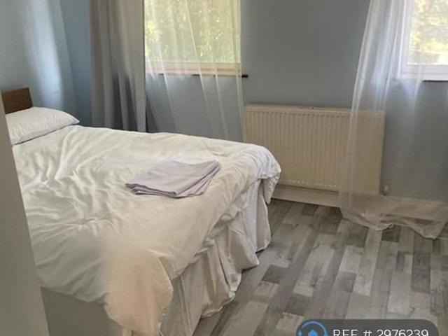 Room for rent in London Borough of Hounslow, Greater London