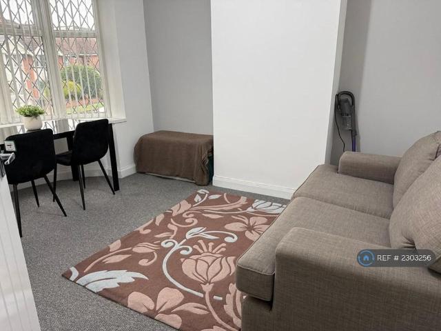 Room for rent in Walmley, Birmingham