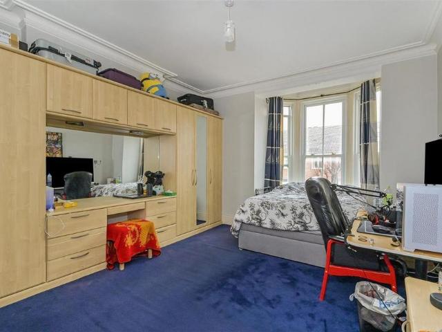 Room for rent in Somers Town, Portsmouth