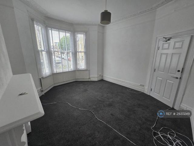 Room for rent in Wandsworth, Greater London