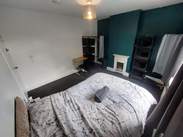 Room for rent in Copsewood, West Midlands