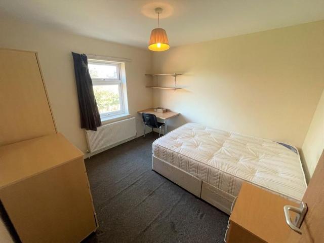 Room for rent in Whitley, Reading
