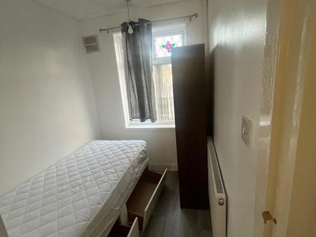 Room for rent in Radford, West Midlands
