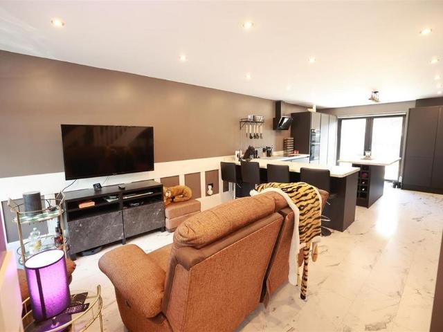 Room for rent in Smith's Wood, Kingshurst