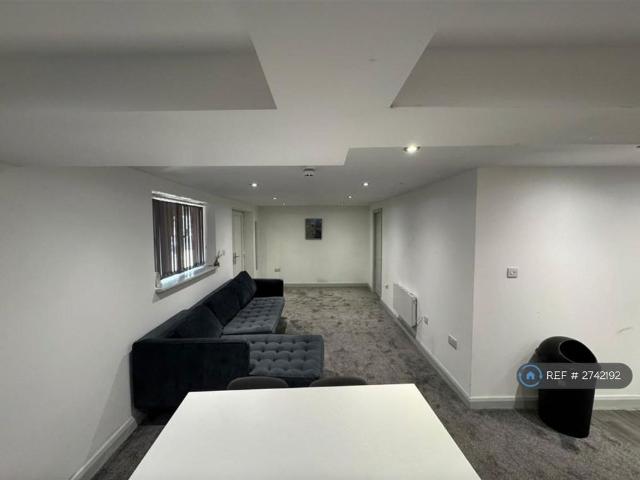 Room for rent in Saddleworth, Pendock