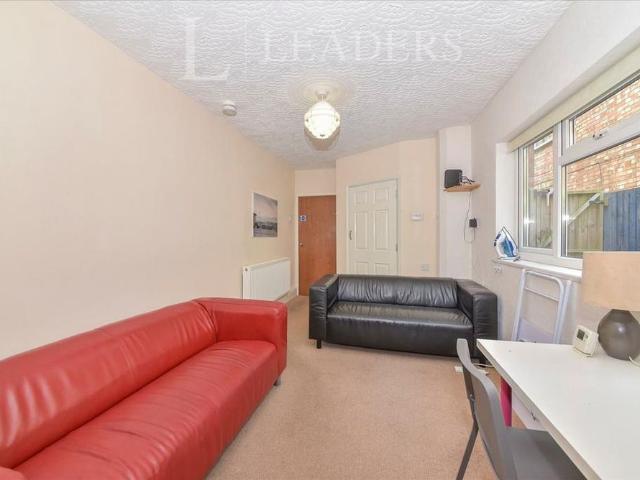 Room for rent in Peterborough