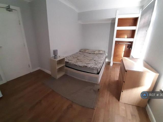 Room for rent in Tilbury, Essex