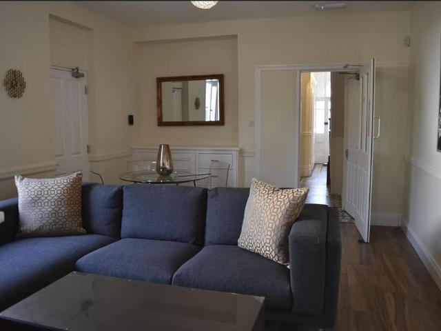 Room for rent in Castle Quarter, Falcon Lodge