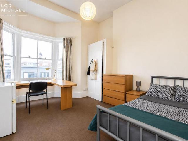 Room for rent in Brunswick, Brighton & Hove