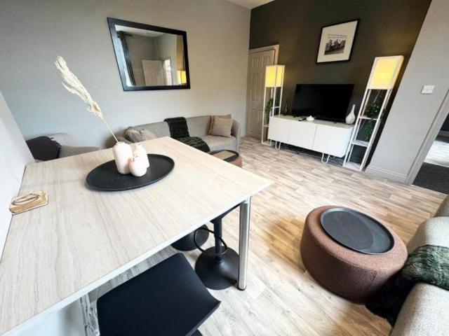 Room for rent in Burley, West Yorkshire