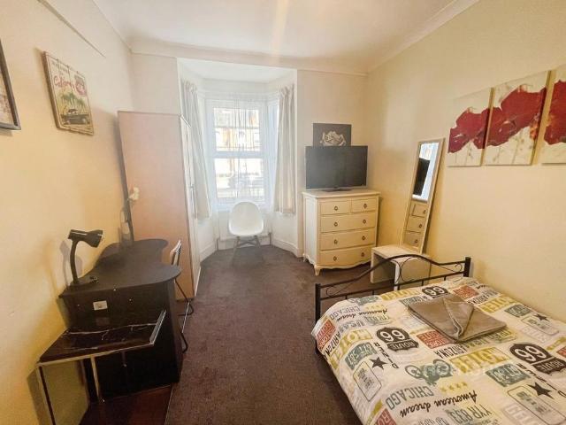 Room for rent in Reading
