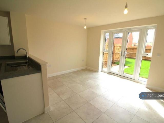Room for rent in Burgh St Peter, Norfolk