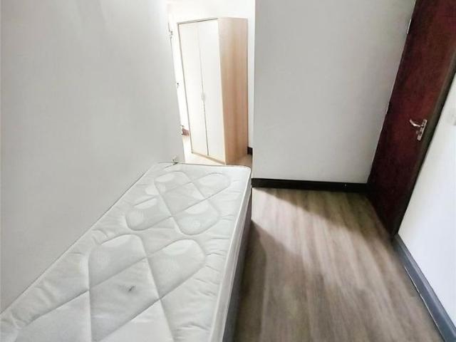 Room for rent in Huddersfield, West Yorkshire
