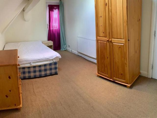 Room for rent in Georgia, Greater Manchester