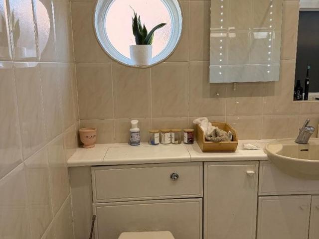 Room for rent in Hendon Central, Greater London