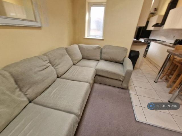 Room for rent in Stoke, Stoke-on-Trent