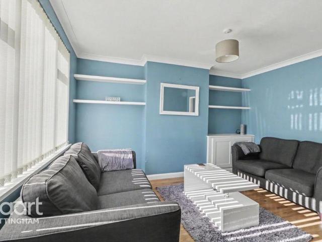 Room for rent in Wollaton Park, Haddon