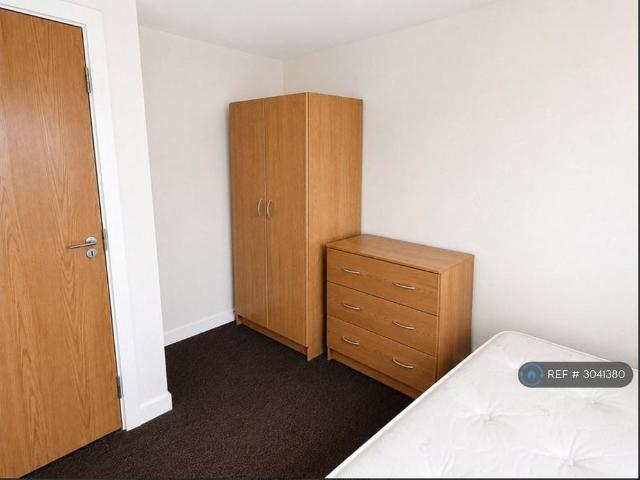 Room for rent in Higher Runcorn, Halton