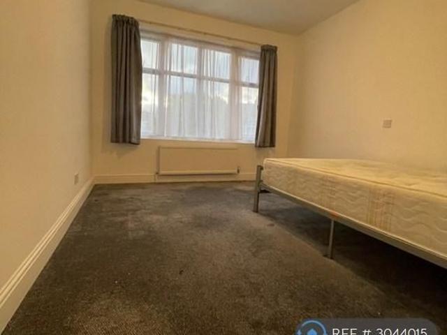 Room for rent in London Borough of Enfield, Greater London