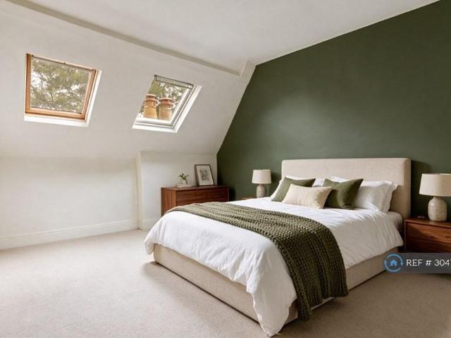 Room for rent in Haymarket, Newcastle upon Tyne