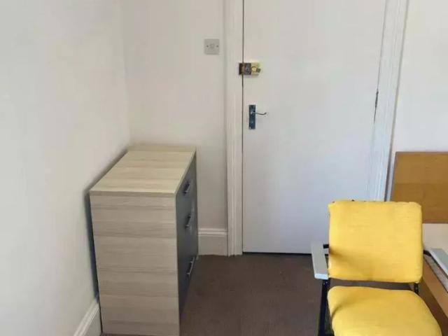 Room for rent in West Cliff, Bournemouth