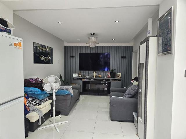 Room for rent in London Borough of Brent, Greater London