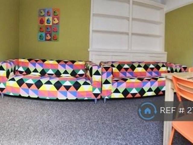 Room for rent in Mount Wise