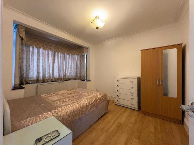 Room for rent in Yeading, Greater London