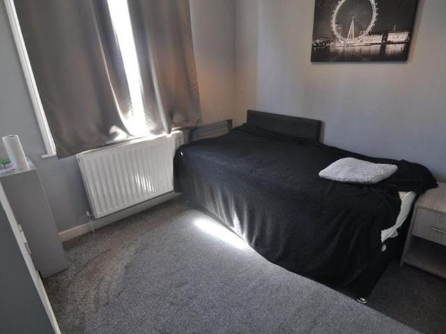 Room for rent in Worsbrough Common, South Yorkshire