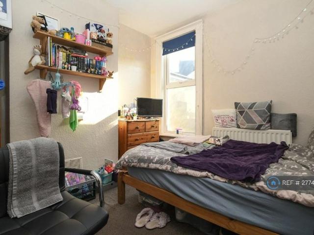 Room for rent in Round Hill, Brighton & Hove