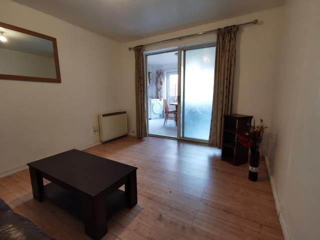 Room for rent in South Hinksey, Dromore
