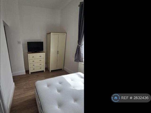 Room for rent in Stoke, Stoke-on-Trent