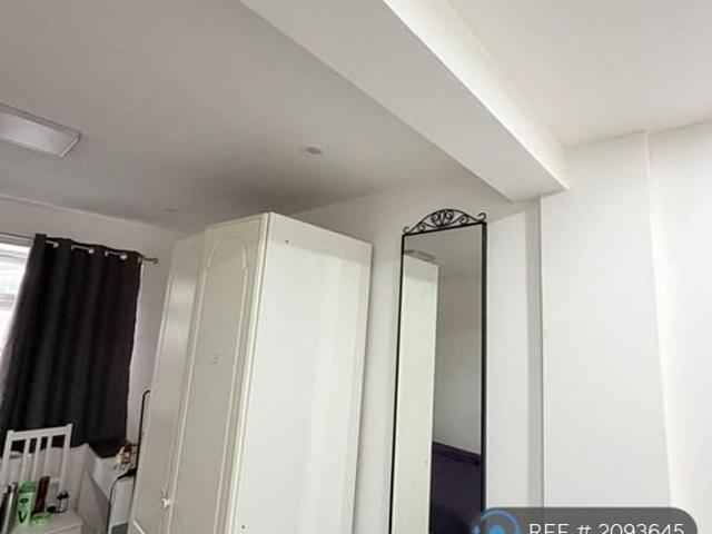 Room for rent in Greater London