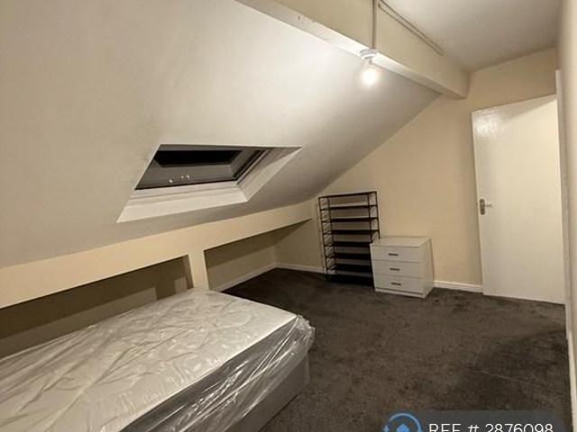 Room for rent in West Yorkshire