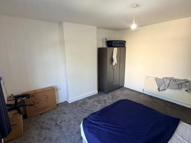 Room for rent in London Borough of Croydon, Thornton Heath