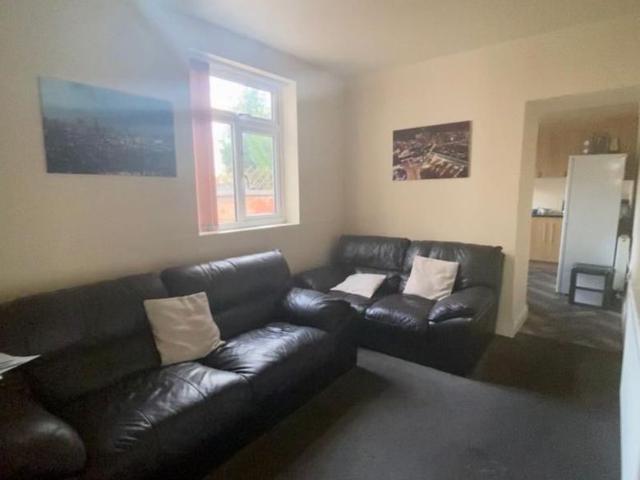 Room for rent in Gravelly Hill, Birmingham
